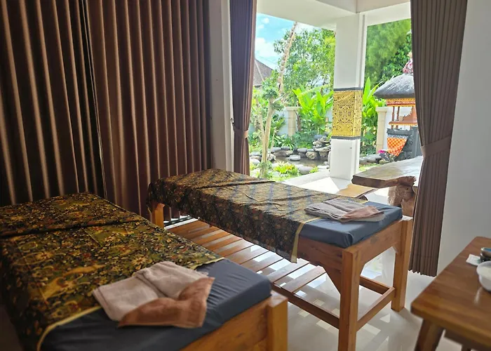 Bukit Luwih House 4*