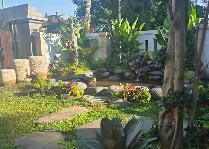Bukit Luwih House Alojamento de Acomodação e Pequeno-almoço 4*